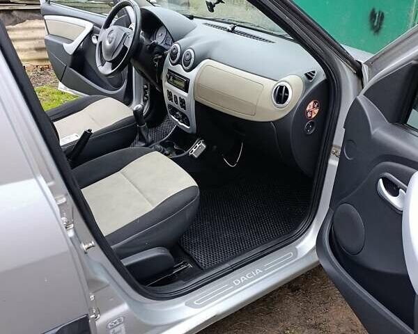 Серый Дачия Логан, объемом двигателя 1.5 л и пробегом 221 тыс. км за 6100 $, фото 19 на Automoto.ua