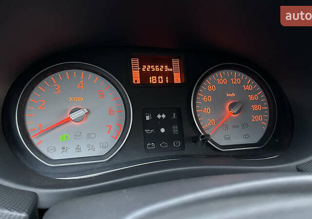 Серый Дачия Логан, объемом двигателя 1.5 л и пробегом 188 тыс. км за 6200 $, фото 13 на Automoto.ua