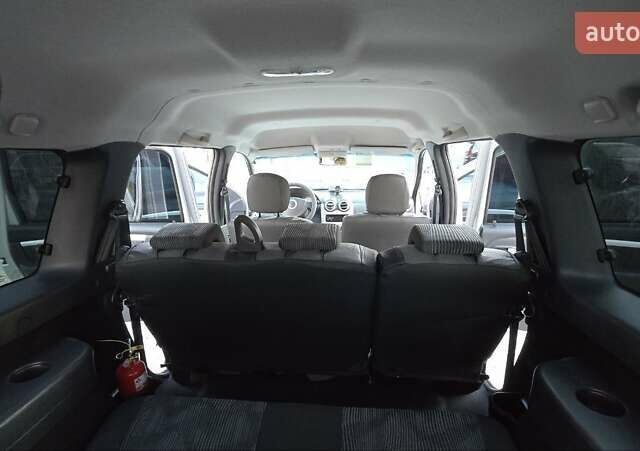 Серый Дачия Логан, объемом двигателя 1.6 л и пробегом 285 тыс. км за 6999 $, фото 7 на Automoto.ua