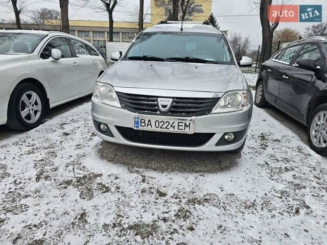 Серый Дачия Логан, объемом двигателя 1.6 л и пробегом 285 тыс. км за 6999 $, фото 1 на Automoto.ua