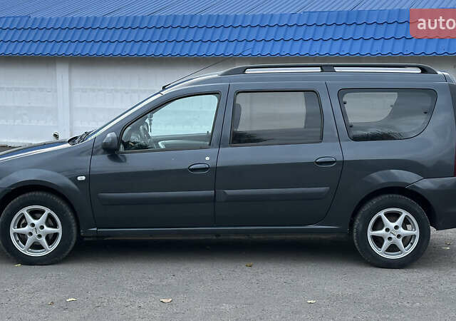Серый Дачия Логан, объемом двигателя 1.5 л и пробегом 188 тыс. км за 6200 $, фото 1 на Automoto.ua