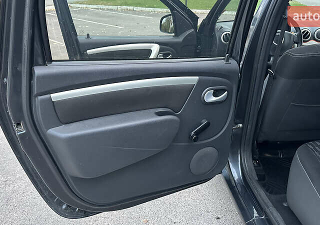 Серый Дачия Логан, объемом двигателя 1.5 л и пробегом 188 тыс. км за 6200 $, фото 11 на Automoto.ua