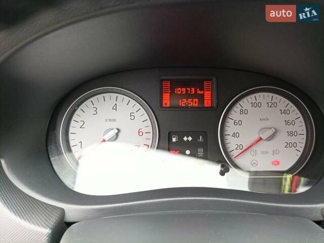 Серый Дачия Логан, объемом двигателя 1.6 л и пробегом 109 тыс. км за 6000 $, фото 9 на Automoto.ua