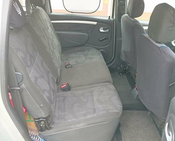 Серый Дачия Логан, объемом двигателя 1.6 л и пробегом 109 тыс. км за 6000 $, фото 12 на Automoto.ua