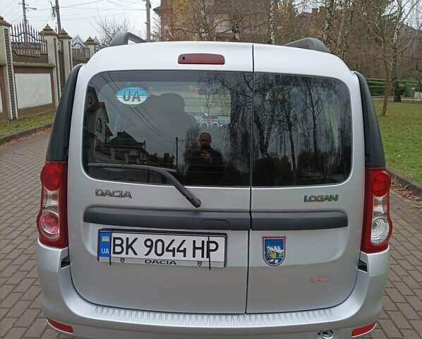 Серый Дачия Логан, объемом двигателя 1.6 л и пробегом 109 тыс. км за 6000 $, фото 5 на Automoto.ua