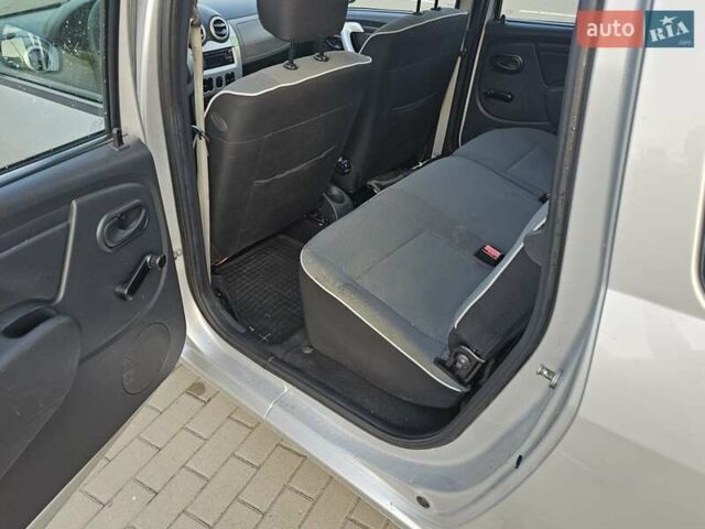 Серый Дачия Логан, объемом двигателя 1.6 л и пробегом 183 тыс. км за 5850 $, фото 16 на Automoto.ua