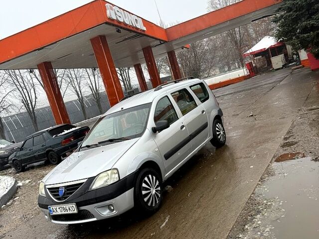 Серый Дачия Логан, объемом двигателя 1.6 л и пробегом 261 тыс. км за 4999 $, фото 12 на Automoto.ua