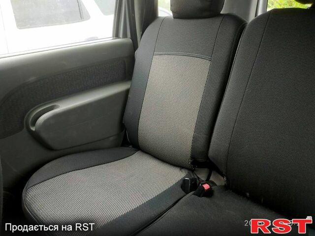 Серый Дачия Логан, объемом двигателя 1.6 л и пробегом 217 тыс. км за 4000 $, фото 4 на Automoto.ua