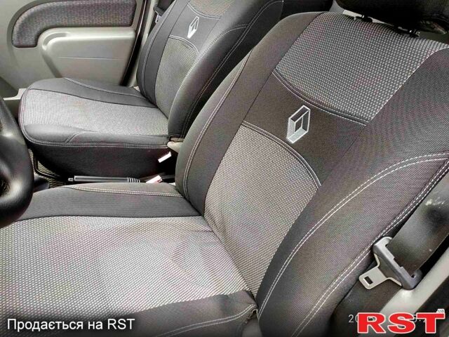 Серый Дачия Логан, объемом двигателя 1.6 л и пробегом 217 тыс. км за 4000 $, фото 3 на Automoto.ua