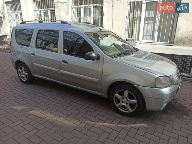 Сірий Дачія Logan, об'ємом двигуна 1.6 л та пробігом 322 тис. км за 2800 $, фото 1 на Automoto.ua