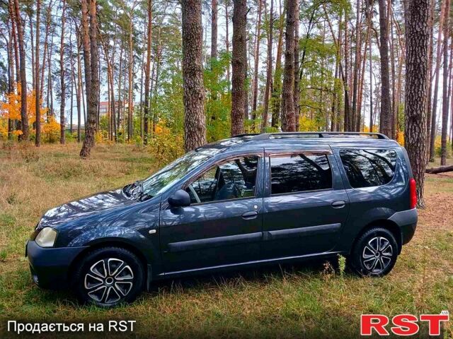 Серый Дачия Логан, объемом двигателя 1.6 л и пробегом 210 тыс. км за 5300 $, фото 3 на Automoto.ua