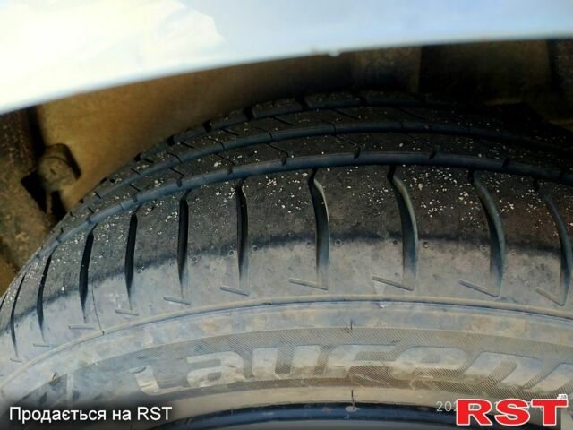 Серый Дачия Логан, объемом двигателя 1.6 л и пробегом 217 тыс. км за 4000 $, фото 6 на Automoto.ua