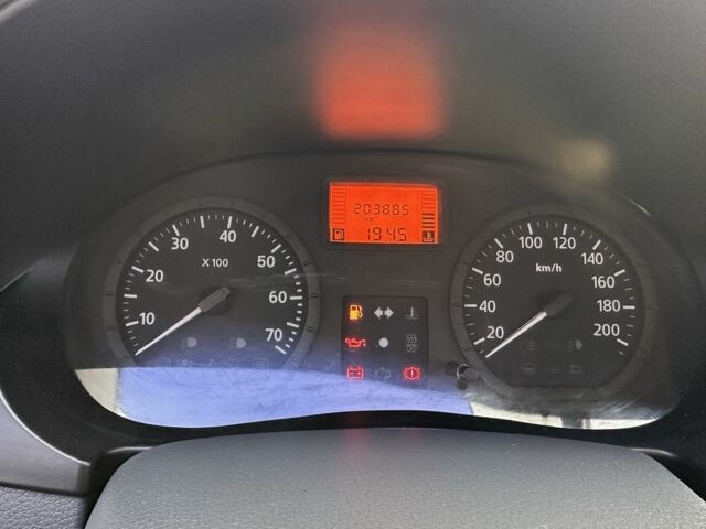 Серый Дачия Логан, объемом двигателя 1.6 л и пробегом 203 тыс. км за 3700 $, фото 10 на Automoto.ua