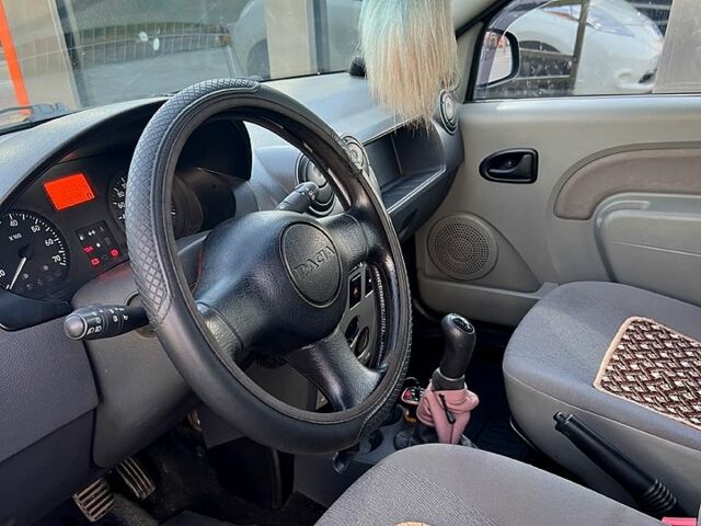 Серый Дачия Логан, объемом двигателя 1.6 л и пробегом 0 тыс. км за 4300 $, фото 2 на Automoto.ua