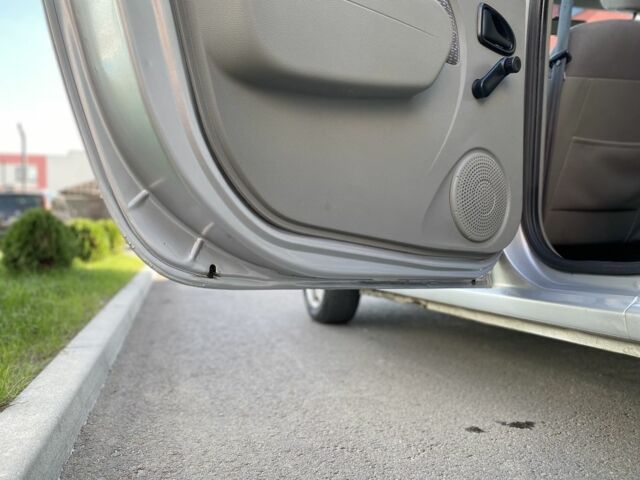 Серый Дачия Логан, объемом двигателя 0 л и пробегом 197 тыс. км за 4699 $, фото 21 на Automoto.ua