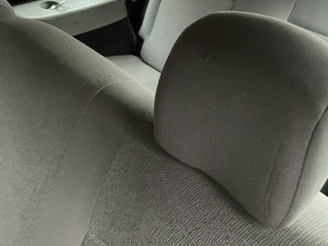 Серый Дачия Логан, объемом двигателя 1.6 л и пробегом 250 тыс. км за 3550 $, фото 2 на Automoto.ua