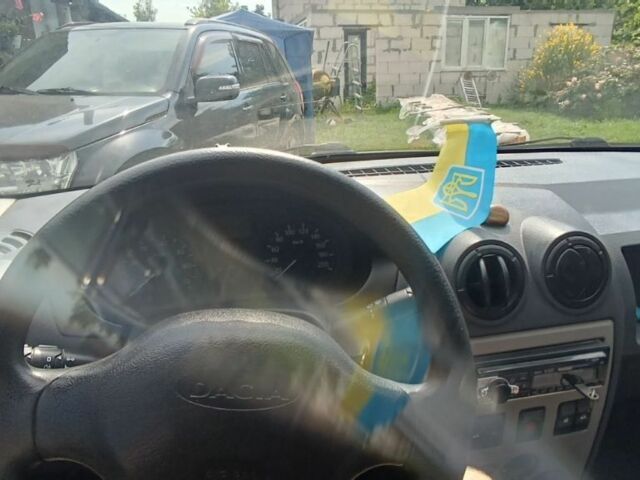 Сірий Дачія Logan, об'ємом двигуна 1.6 л та пробігом 314 тис. км за 3700 $, фото 8 на Automoto.ua