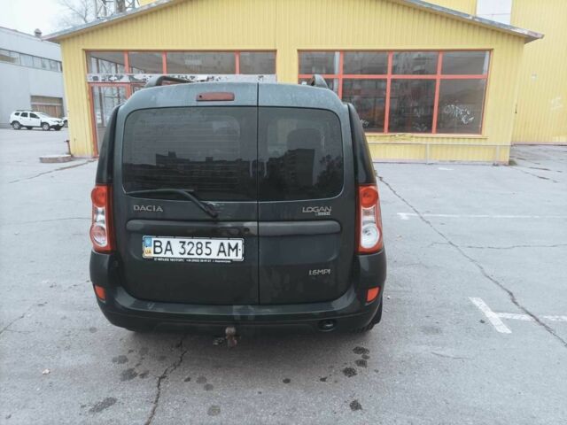 Серый Дачия Логан, объемом двигателя 1.6 л и пробегом 245 тыс. км за 3545 $, фото 13 на Automoto.ua