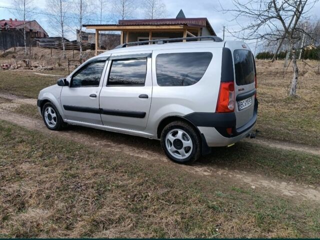 Сірий Дачія Logan, об'ємом двигуна 1.6 л та пробігом 500 тис. км за 2850 $, фото 6 на Automoto.ua