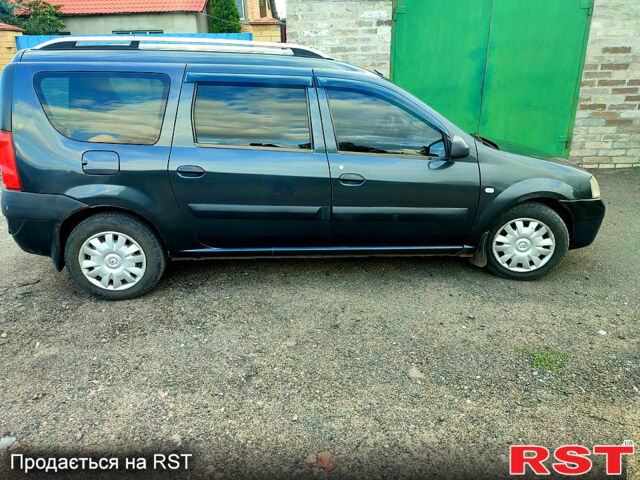 Сірий Дачія Logan, об'ємом двигуна 1.6 л та пробігом 309 тис. км за 3900 $, фото 1 на Automoto.ua