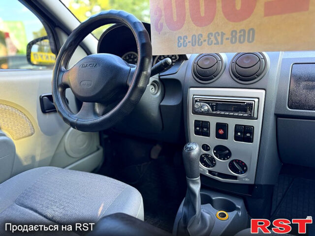 Серый Дачия Логан, объемом двигателя 1.5 л и пробегом 242 тыс. км за 6700 $, фото 10 на Automoto.ua