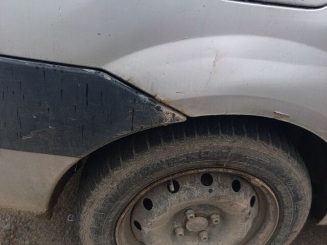 Сірий Дачія Logan, об'ємом двигуна 1.6 л та пробігом 200 тис. км за 2250 $, фото 4 на Automoto.ua