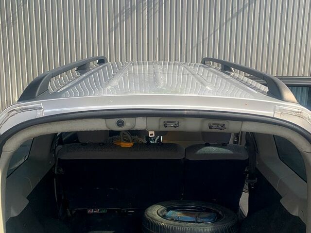 Серый Дачия Логан, объемом двигателя 1.6 л и пробегом 162 тыс. км за 5500 $, фото 9 на Automoto.ua