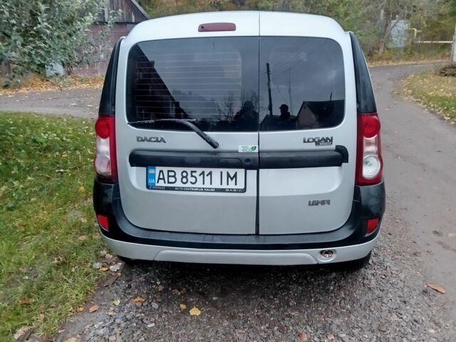 Серый Дачия Логан, объемом двигателя 1.6 л и пробегом 258 тыс. км за 3900 $, фото 12 на Automoto.ua