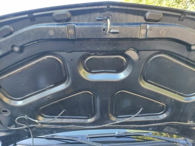 Серый Дачия Логан, объемом двигателя 1.6 л и пробегом 202 тыс. км за 4500 $, фото 3 на Automoto.ua