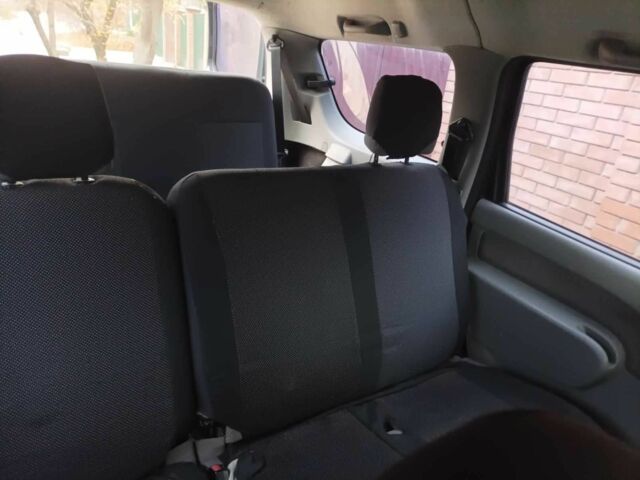 Серый Дачия Логан, объемом двигателя 1.6 л и пробегом 245 тыс. км за 3545 $, фото 17 на Automoto.ua