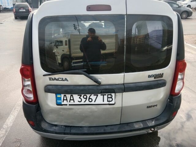 Серый Дачия Логан, объемом двигателя 1.6 л и пробегом 291 тыс. км за 3910 $, фото 5 на Automoto.ua
