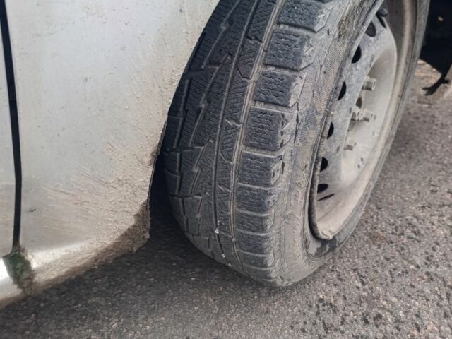 Сірий Дачія Logan, об'ємом двигуна 1.6 л та пробігом 200 тис. км за 2250 $, фото 3 на Automoto.ua