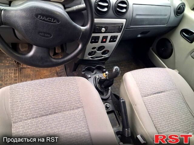 Серый Дачия Логан, объемом двигателя 1.6 л и пробегом 212 тыс. км за 5300 $, фото 5 на Automoto.ua
