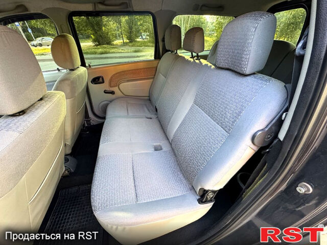 Серый Дачия Логан, объемом двигателя 1.5 л и пробегом 242 тыс. км за 6700 $, фото 8 на Automoto.ua