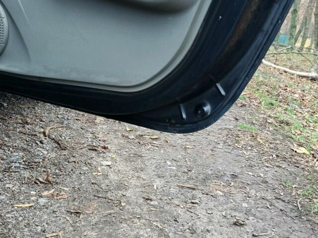 Серый Дачия Логан, объемом двигателя 1.6 л и пробегом 227 тыс. км за 4750 $, фото 6 на Automoto.ua