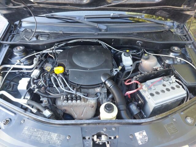 Серый Дачия Логан, объемом двигателя 1.6 л и пробегом 202 тыс. км за 4500 $, фото 4 на Automoto.ua