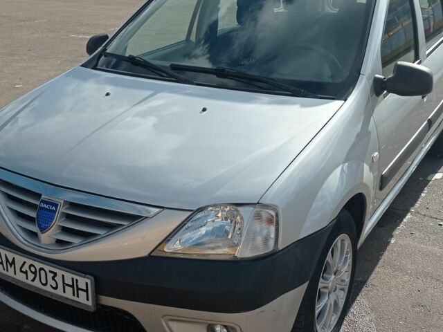 Сірий Дачія Logan, об'ємом двигуна 1.6 л та пробігом 278 тис. км за 6000 $, фото 2 на Automoto.ua