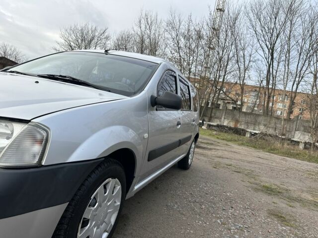 Серый Дачия Логан, объемом двигателя 1.6 л и пробегом 203 тыс. км за 3700 $, фото 13 на Automoto.ua