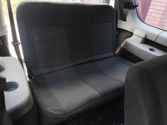 Серый Дачия Логан, объемом двигателя 1.6 л и пробегом 245 тыс. км за 3545 $, фото 18 на Automoto.ua