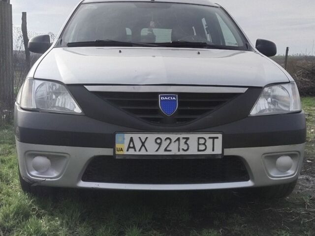 Серый Дачия Логан, объемом двигателя 1.6 л и пробегом 285 тыс. км за 2700 $, фото 1 на Automoto.ua