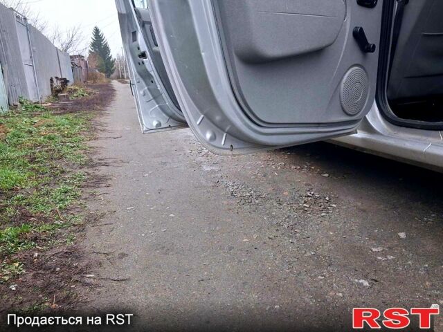 Серый Дачия Логан, объемом двигателя 1.6 л и пробегом 212 тыс. км за 5300 $, фото 12 на Automoto.ua