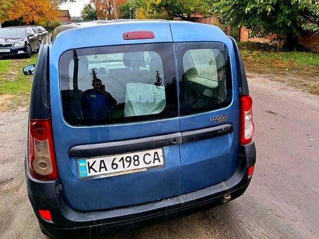 Сірий Дачія Logan, об'ємом двигуна 1.6 л та пробігом 206 тис. км за 4100 $, фото 2 на Automoto.ua