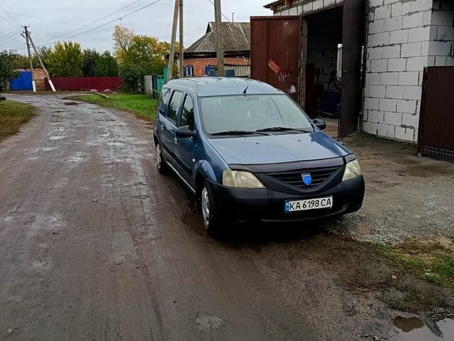 Сірий Дачія Logan, об'ємом двигуна 1.6 л та пробігом 206 тис. км за 4100 $, фото 1 на Automoto.ua