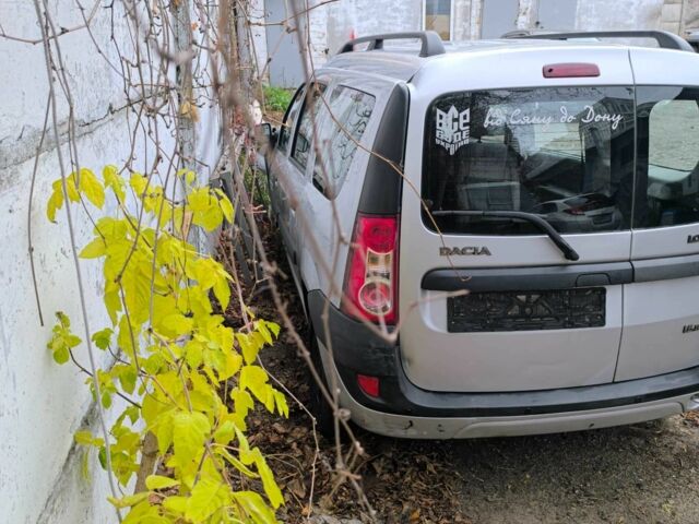 Серый Дачия Логан, объемом двигателя 1.6 л и пробегом 276 тыс. км за 2100 $, фото 3 на Automoto.ua