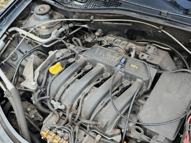 Серый Дачия Логан, объемом двигателя 1.6 л и пробегом 227 тыс. км за 4750 $, фото 7 на Automoto.ua