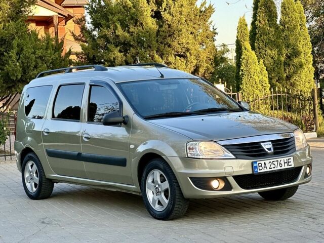 Серый Дачия Логан, объемом двигателя 1.6 л и пробегом 212 тыс. км за 6150 $, фото 6 на Automoto.ua