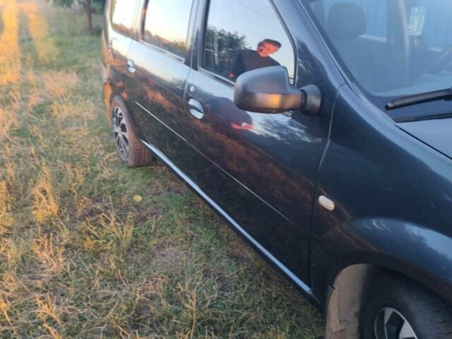 Серый Дачия Логан, объемом двигателя 1.6 л и пробегом 210 тыс. км за 5100 $, фото 22 на Automoto.ua