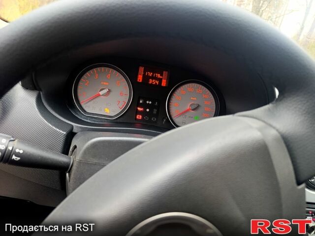 Сірий Дачія Logan, об'ємом двигуна 1.6 л та пробігом 172 тис. км за 5900 $, фото 11 на Automoto.ua