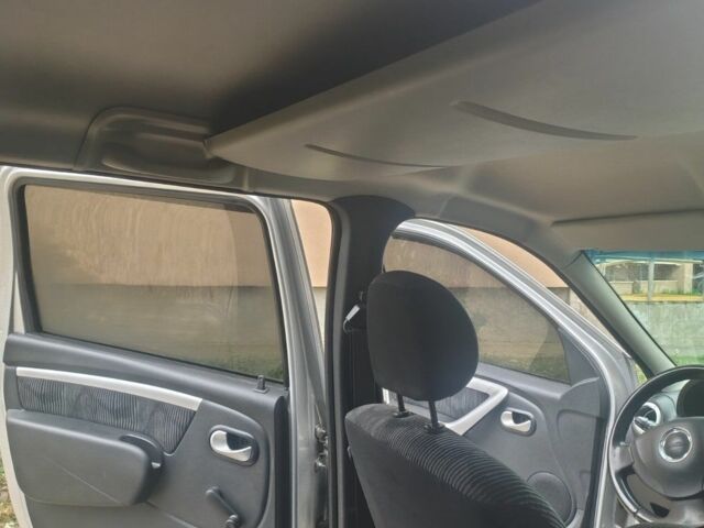 Сірий Дачія Logan, об'ємом двигуна 1.6 л та пробігом 245 тис. км за 4100 $, фото 13 на Automoto.ua