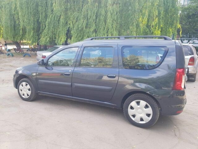 Серый Дачия Логан, объемом двигателя 0 л и пробегом 210 тыс. км за 5800 $, фото 1 на Automoto.ua